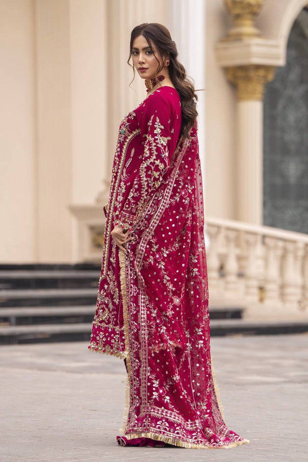 Elegant Heritage Ensemble for Every Occasion