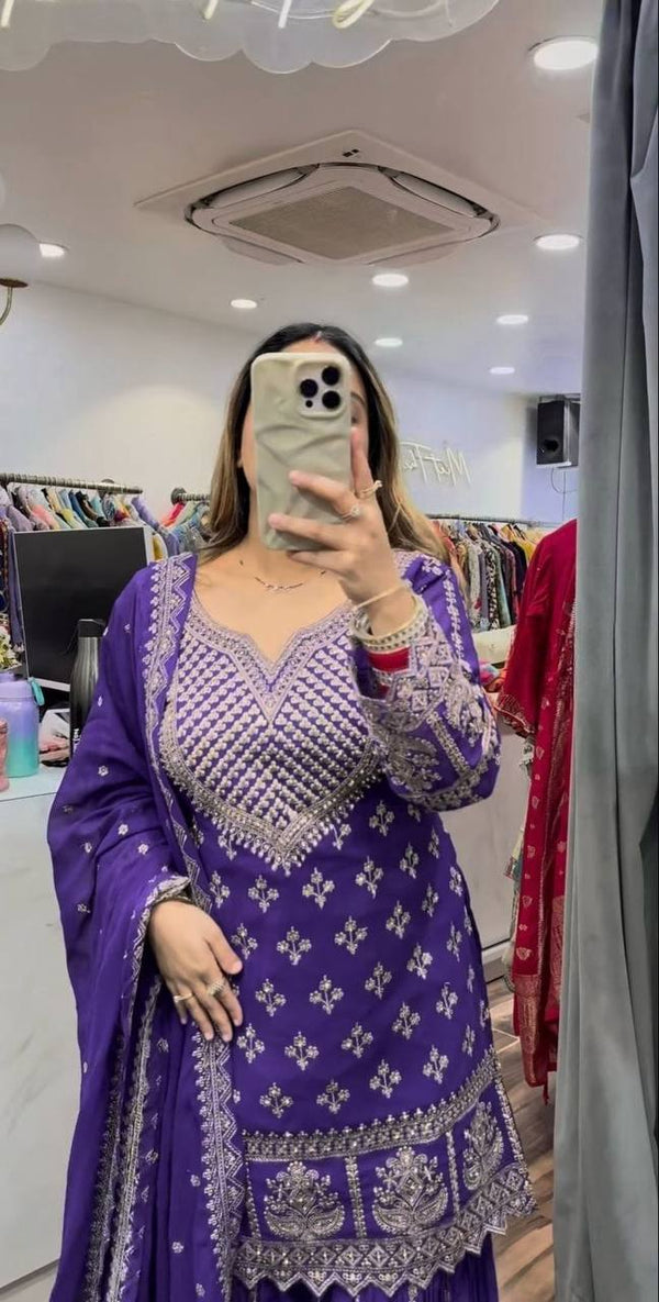Cultural Chic: A Palette of Pakistani Fashion