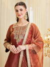 Fashionable Outfit with Bold Dupatta