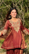 Fashionable Outfit with Bold Dupatta