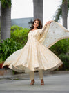 Elegant Allure The Dream Suit for Timeless Beauty and Grace