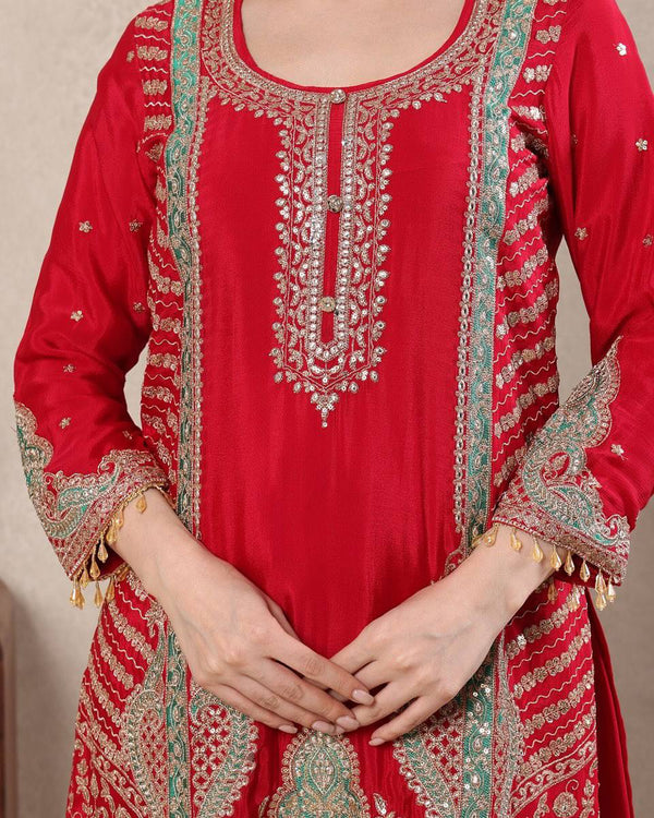 Vibrant Red: Tradition Meets Modern Style