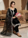 Chic Black Outfit for Stylish Celebrations