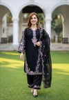 Chic Black Outfit for Stylish Celebrations