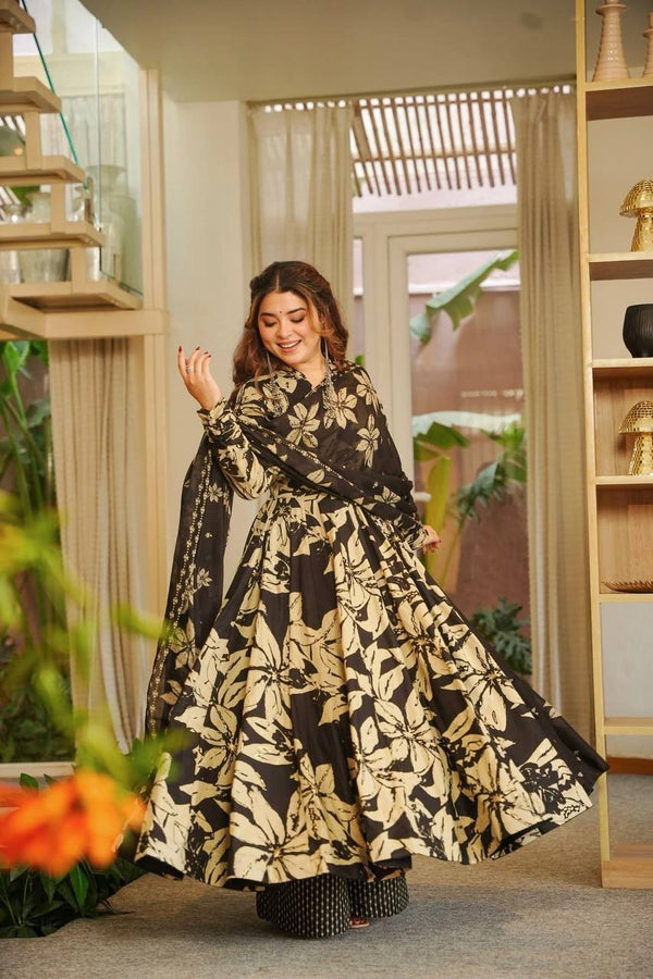 Graceful Style for Modern Women