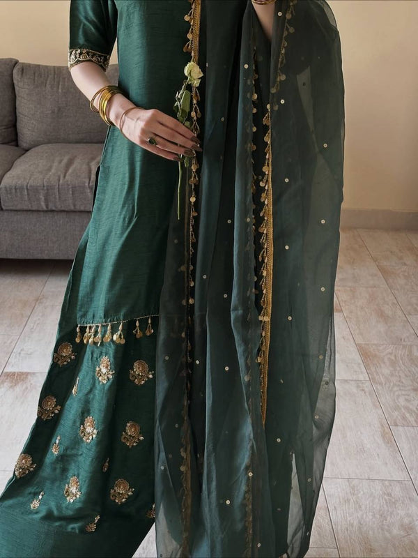 Elegant Green Festive Wear Suit Set