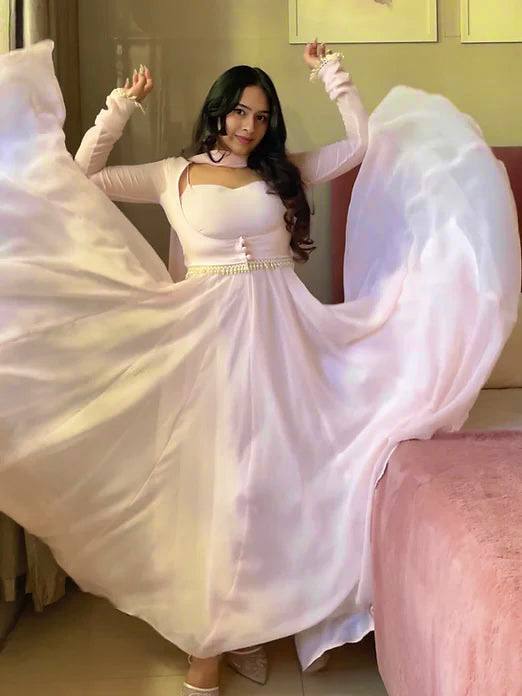 Soft Glamour The Perfect Evening Attire