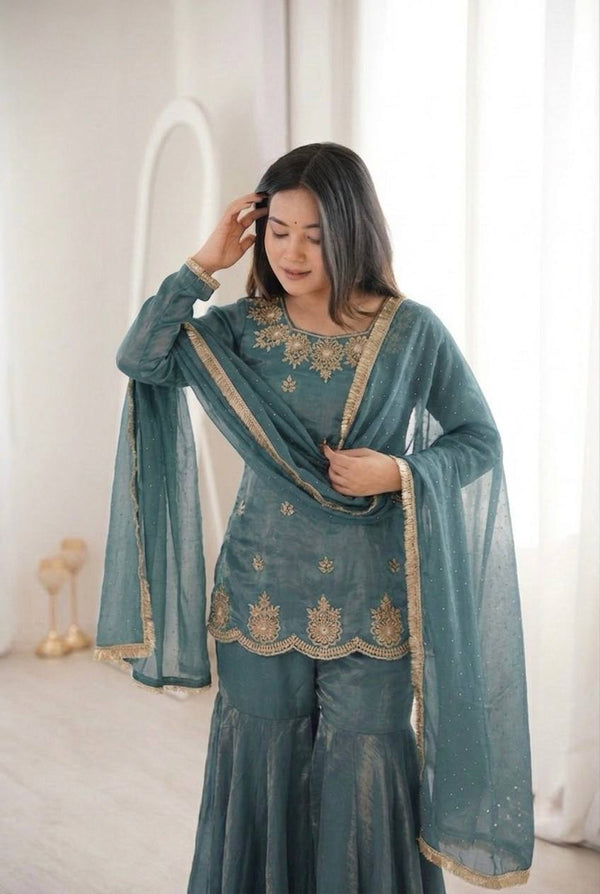 Ethnic Fashion Redefined Today