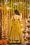 Floral Dreams: A Timeless Ethnic Wear