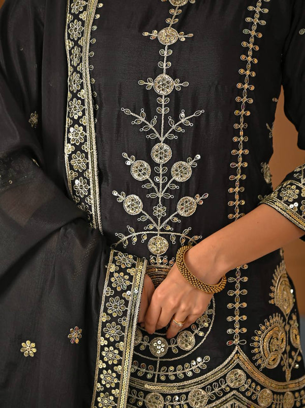 Timeless Charm: Black Embroidered Ethnic Ensemble