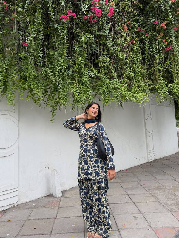 Elegant Blue Printed Suit Ensemble