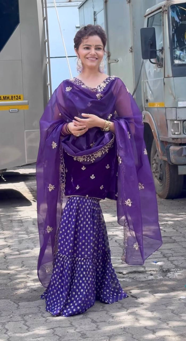 Elegance in Purple: Celebrate Your Style