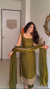 A Touch of Luxe Elegance