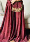 Poised in Maroon: A Fashion Statement