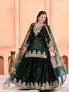Enchanted Elegance: Green and Gold