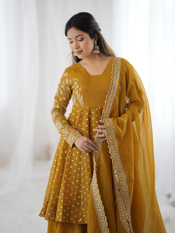 Vibrant Traditional Outfits for Modern Women