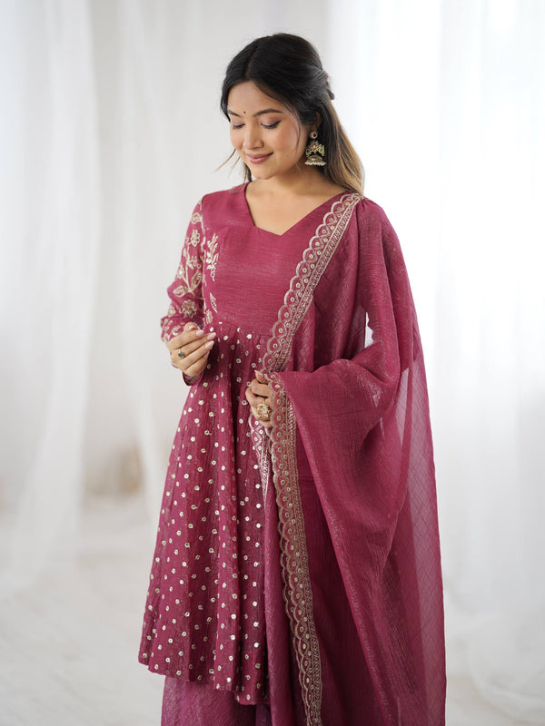 Vibrant Traditional Outfits for Modern Women