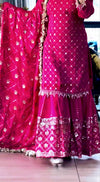 Radiant Reflections in a Chic Outfit