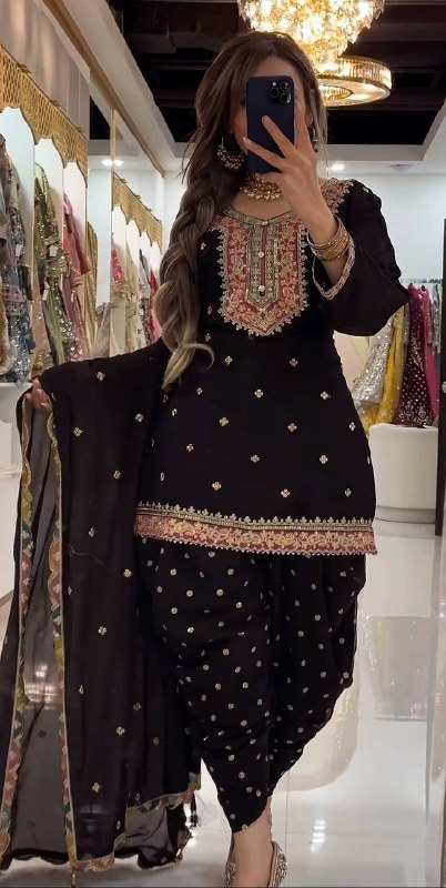 Chic Attire for Festive Celebrations