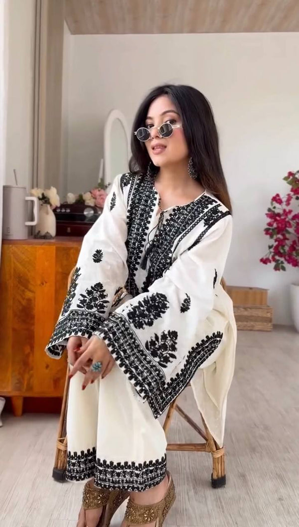 Timeless Black & White Elegance