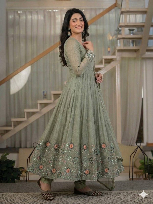 Timeless Charm in Exquisite Anarkali Design