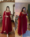 Capturing Moments in Style and Elegance