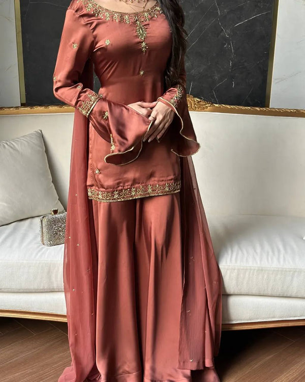 Radiant Rose: Celebrate in Style and Comfort