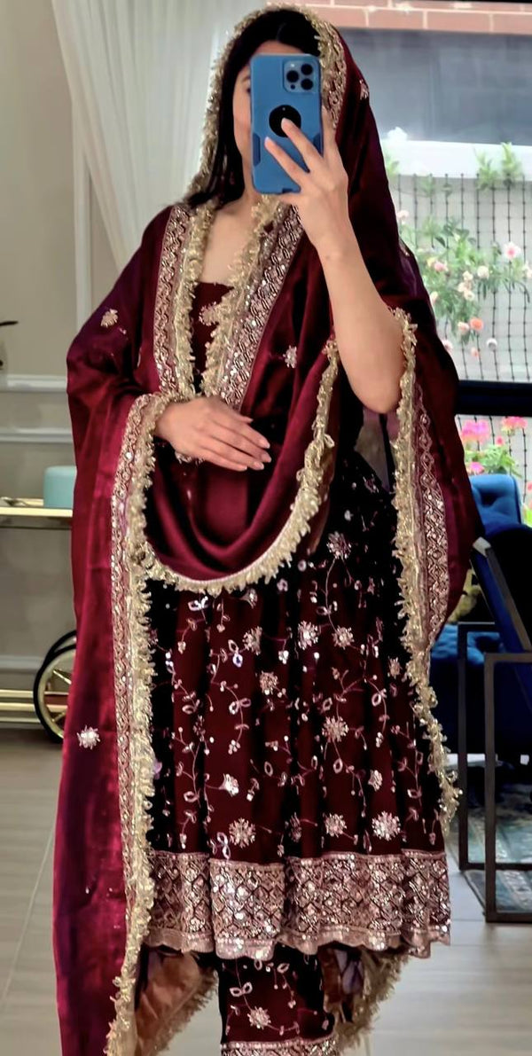 Traditional Charm Meets Modern Style Statement