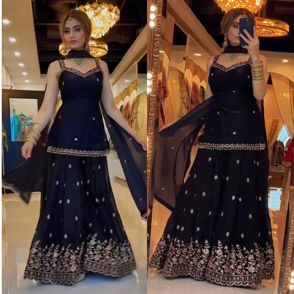 Sleek Black Elegance for Celebrations