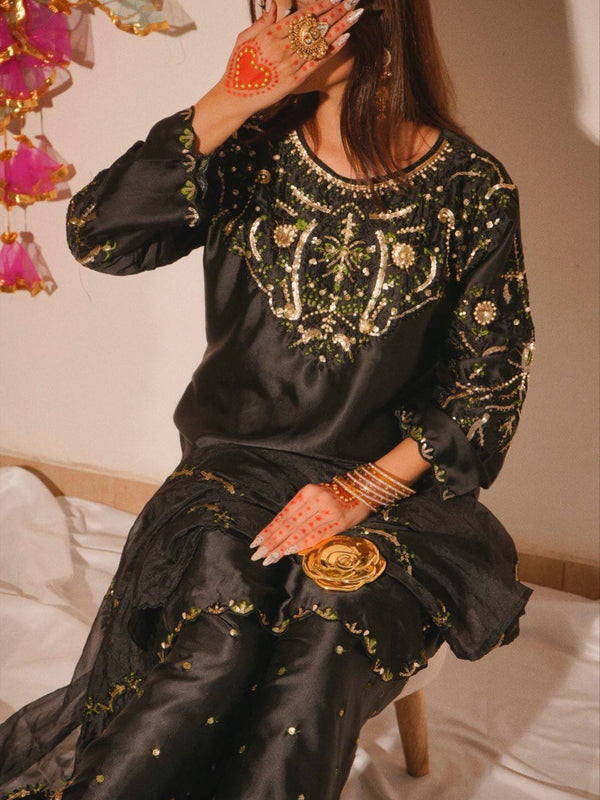 Graceful Styles for Festive Celebrations