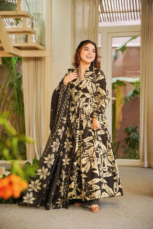 Graceful Style for Modern Women