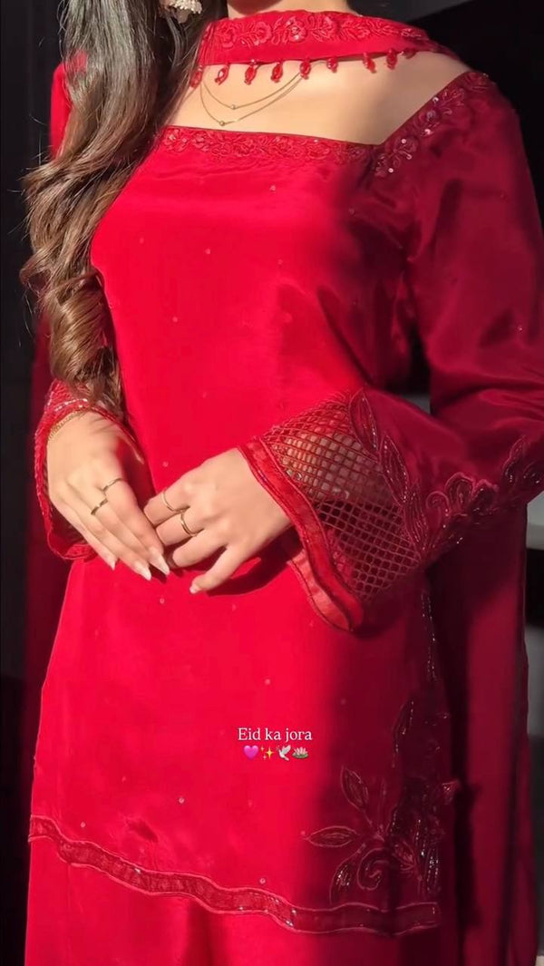Chic Red Outfit for Eid Festivities