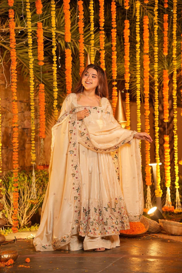 Floral Dreams: A Timeless Ethnic Wear