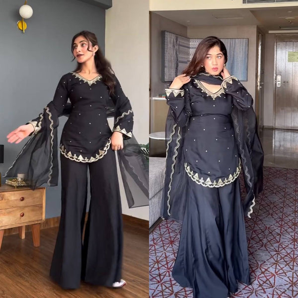 Fashion Forward Pair Set For Trendy Women