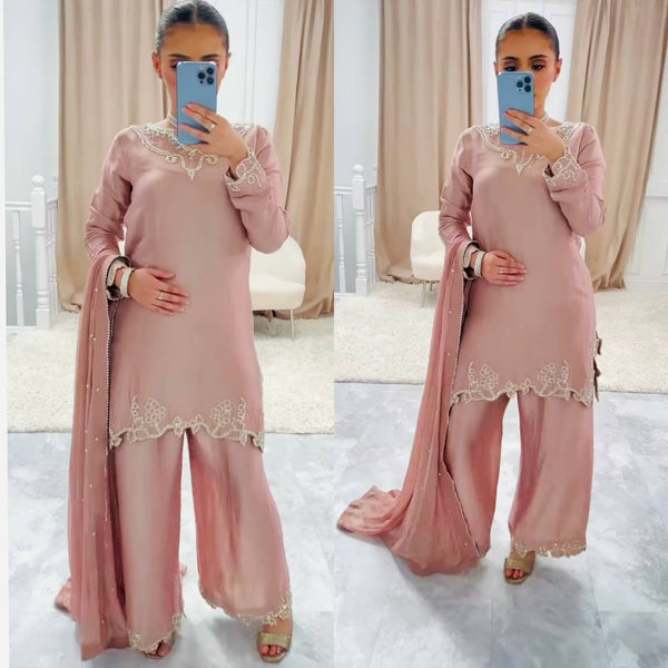 Chic in Pink: A Stylish Ensemble Unveiled