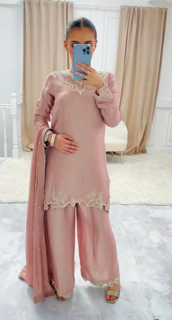 Chic in Pink: A Stylish Ensemble Unveiled