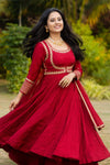 Elegance in Red: Timeless Beauty Wear
