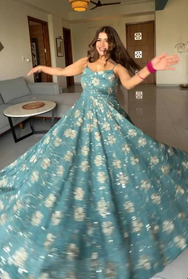 Joyful Movement in a Stylish Space