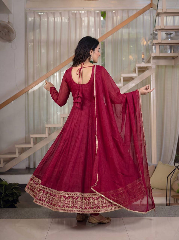 Elegant Embroidered Anarkali Dress Set