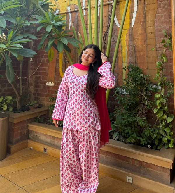 Pink Floral Printed Farshi Salwar Suit